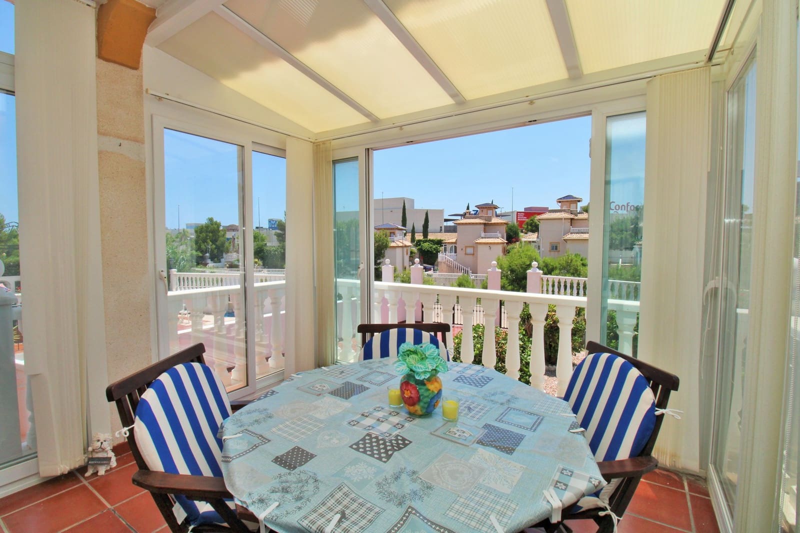 2 soveværelse Byhus til salg i Playa Flamenca med swimmingpool - € 225.000 (Ref: 9199219)