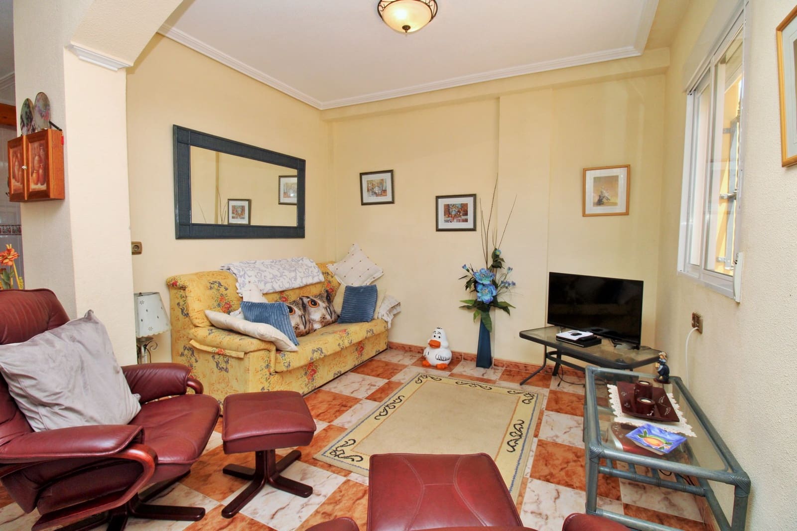 2 soveværelse Byhus til salg i Playa Flamenca med swimmingpool - € 225.000 (Ref: 9199219)