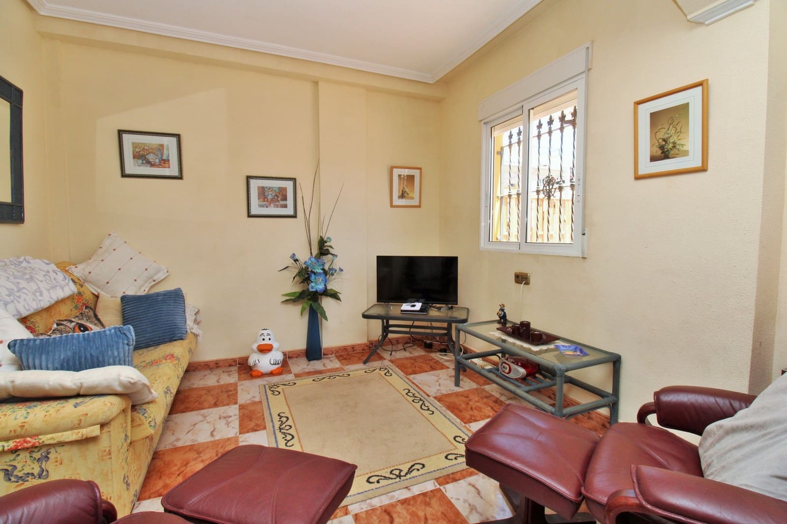 2 soveværelse Byhus til salg i Playa Flamenca med swimmingpool - € 225.000 (Ref: 9199219)