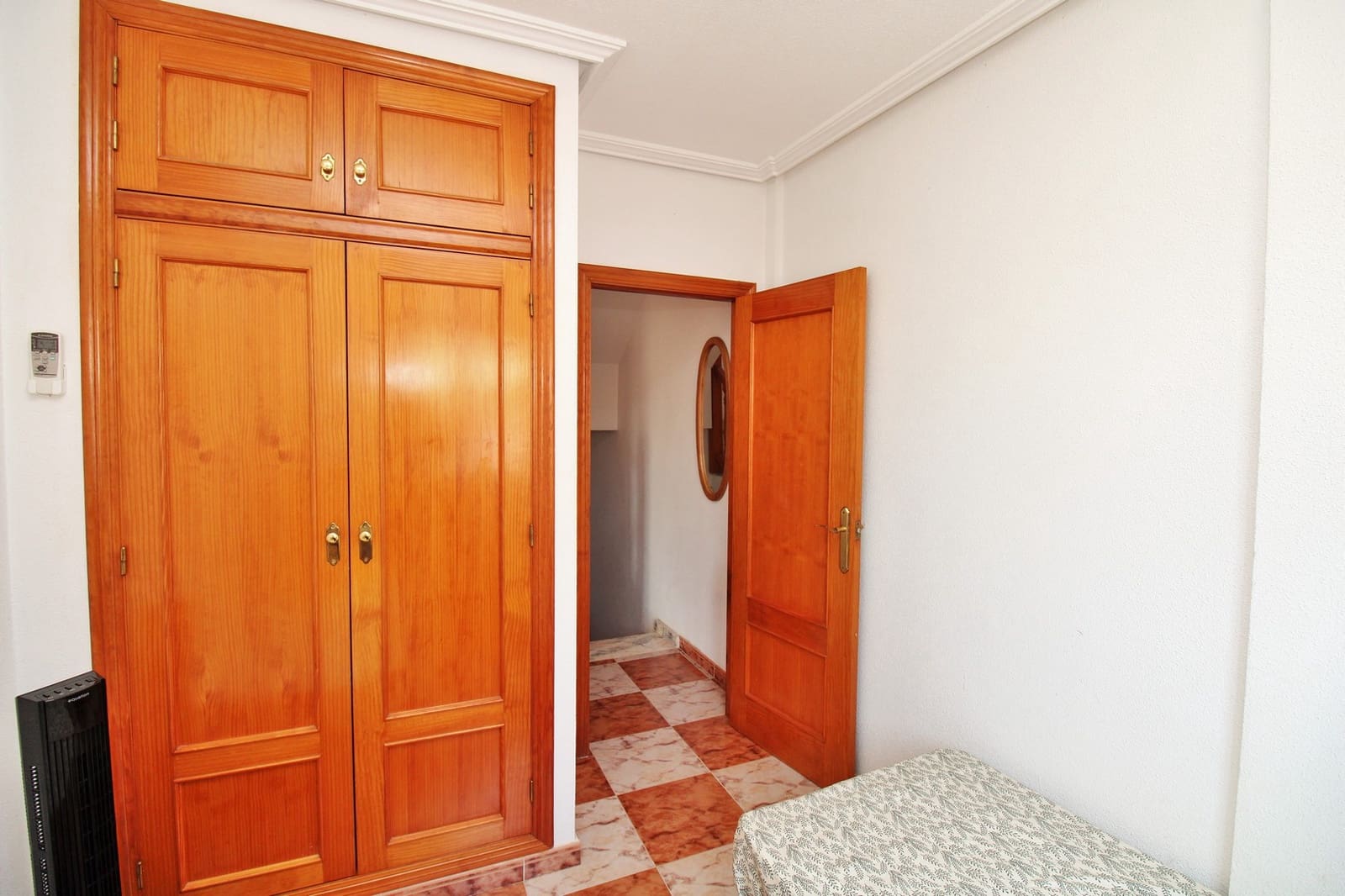 2 soveværelse Byhus til salg i Playa Flamenca med swimmingpool - € 225.000 (Ref: 9199219)