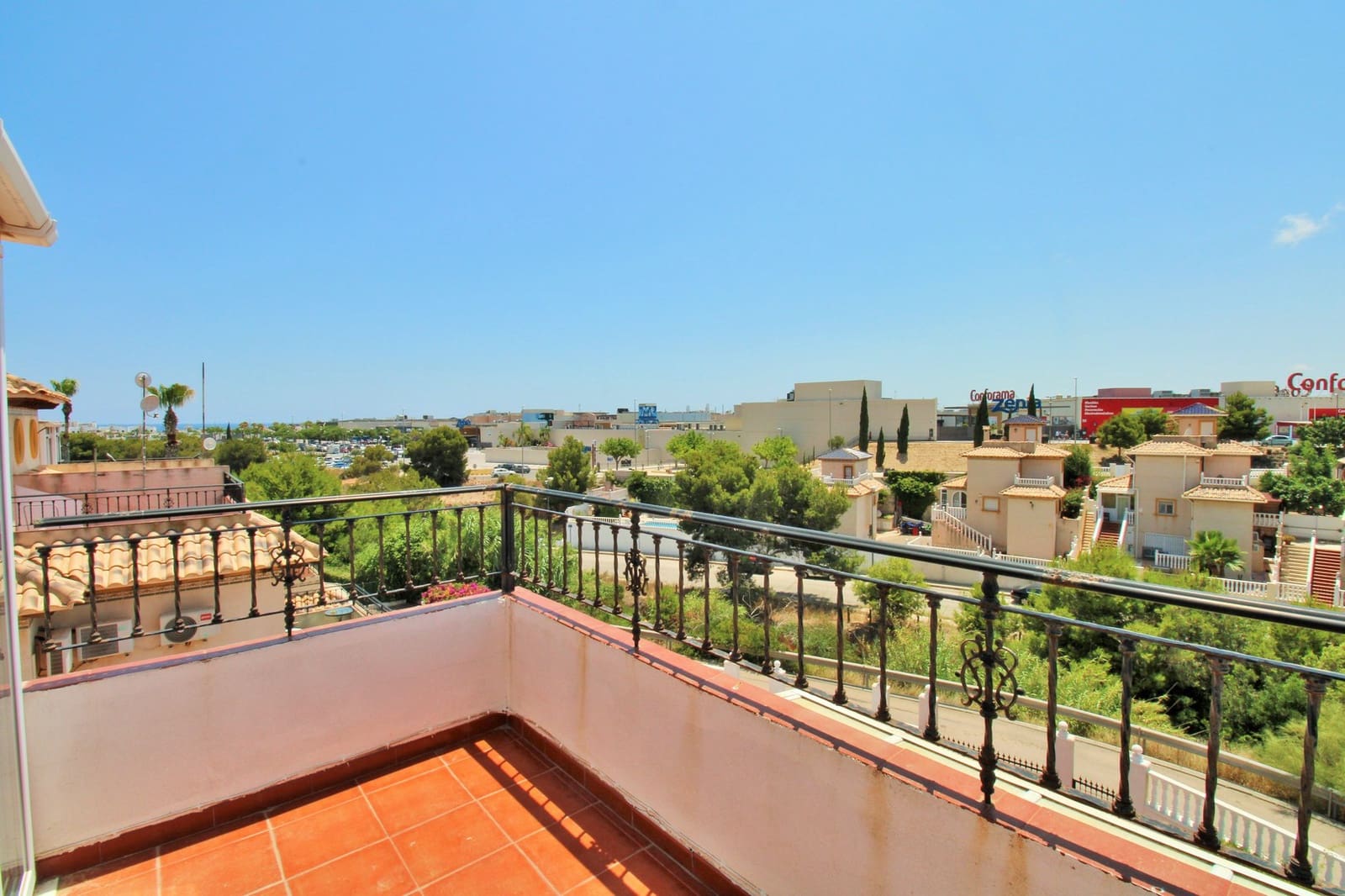 2 soveværelse Byhus til salg i Playa Flamenca med swimmingpool - € 225.000 (Ref: 9199219)