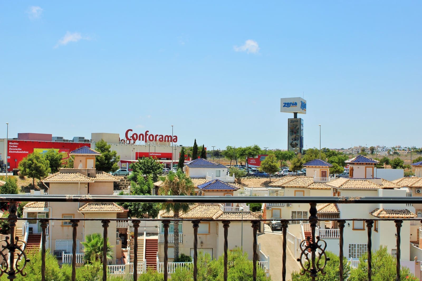 2 soveværelse Byhus til salg i Playa Flamenca med swimmingpool - € 225.000 (Ref: 9199219)