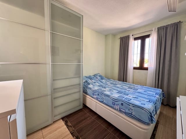 5 soveværelse Byhus til salg i Punta Prima, Torrevieja med garage - € 475.000 (Ref: 9199220)