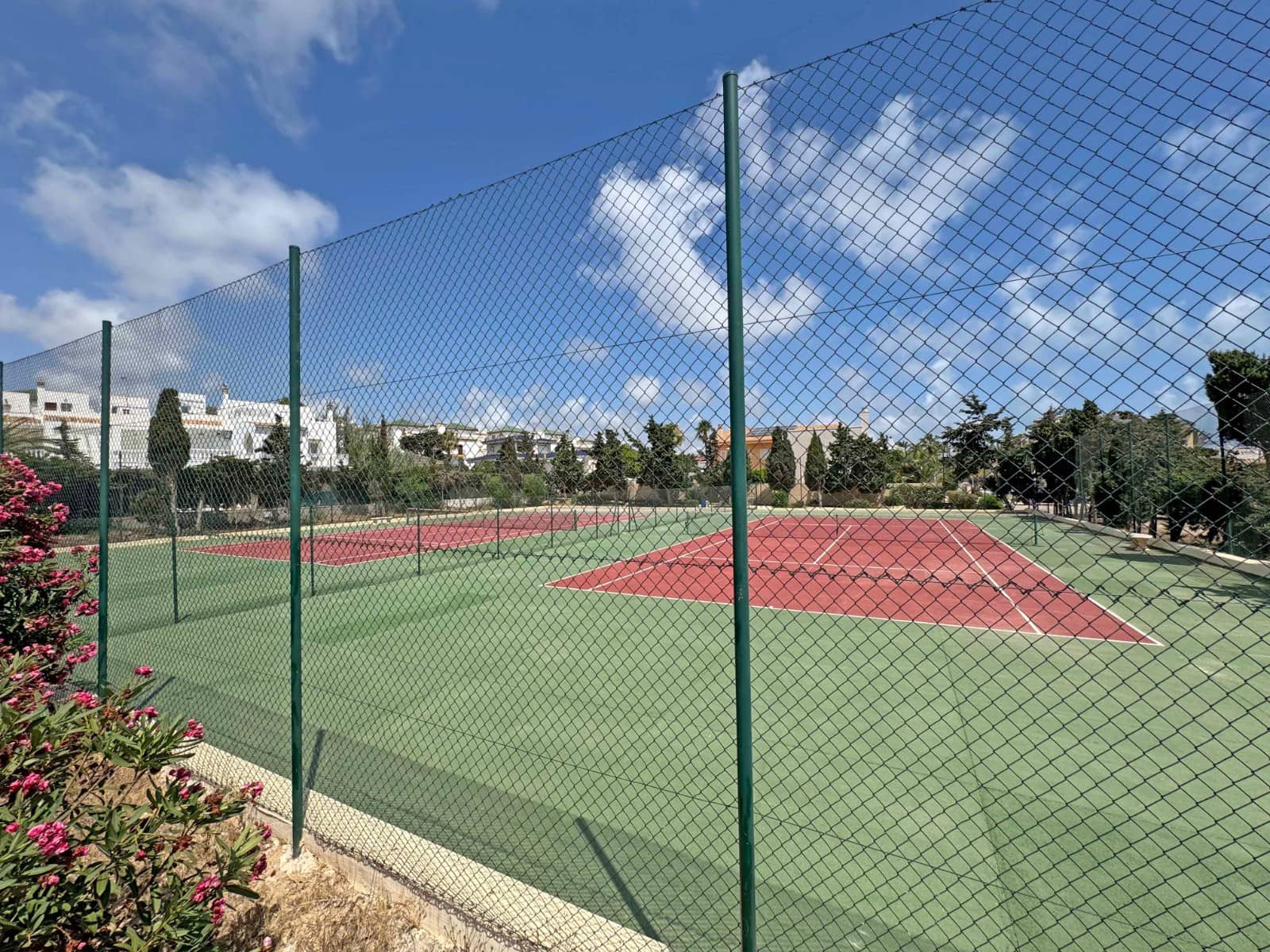 3 soveværelse Lejlighed til salg i La Mata med swimmingpool - € 269.000 (Ref: 9199223)