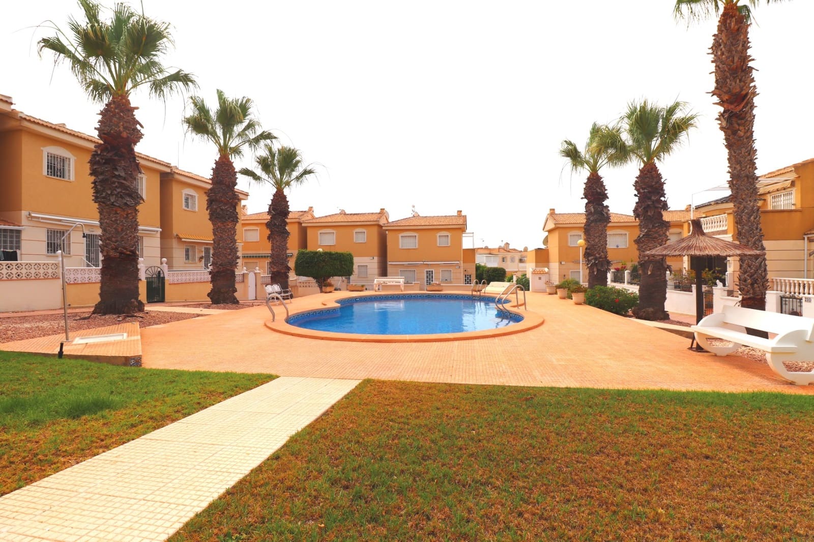 3 bedroom Townhouse for sale in Monte Azul with pool - € 259,950 (Ref: 9199228)