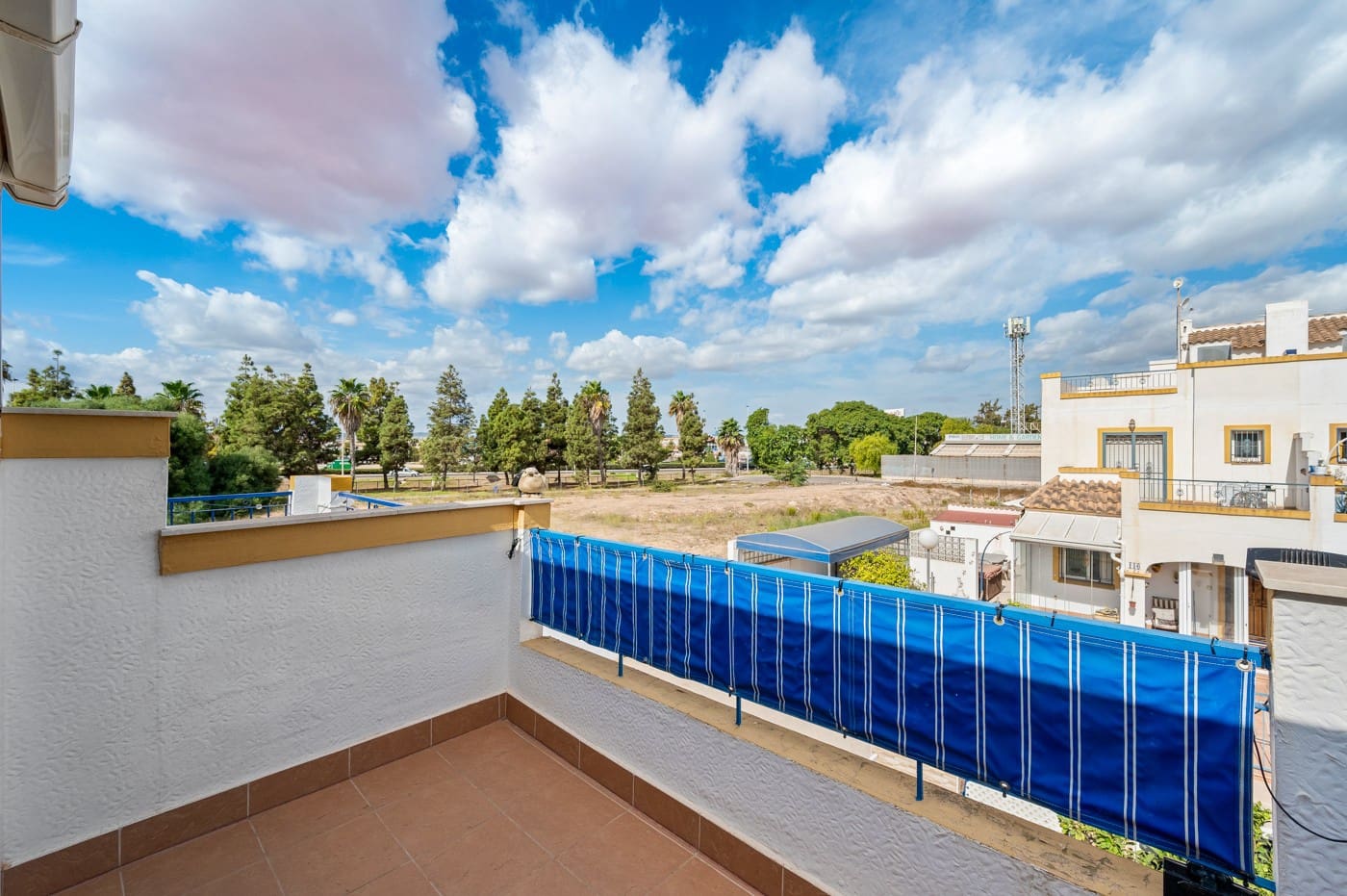 3 soveværelse Rækkehus til salg i Torrevieja med swimmingpool - € 195.000 (Ref: 9265114)