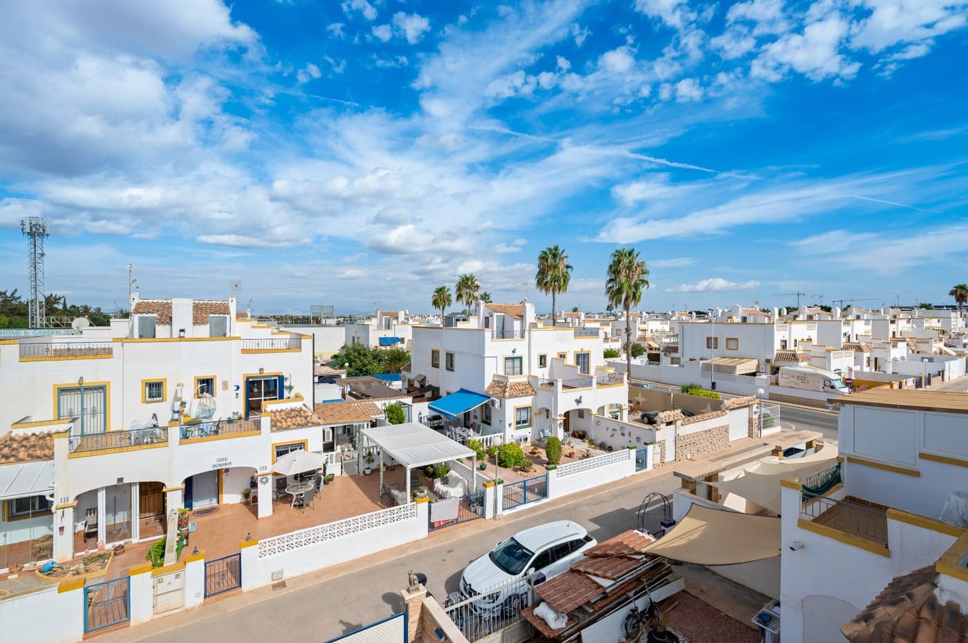 3 soveværelse Rækkehus til salg i Torrevieja med swimmingpool - € 195.000 (Ref: 9265114)
