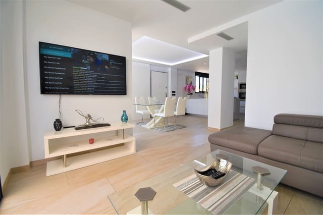 3 quarto Moradia para venda em Villamartin, Orihuela com piscina garagem - 475 000 € (Ref: 9291077)