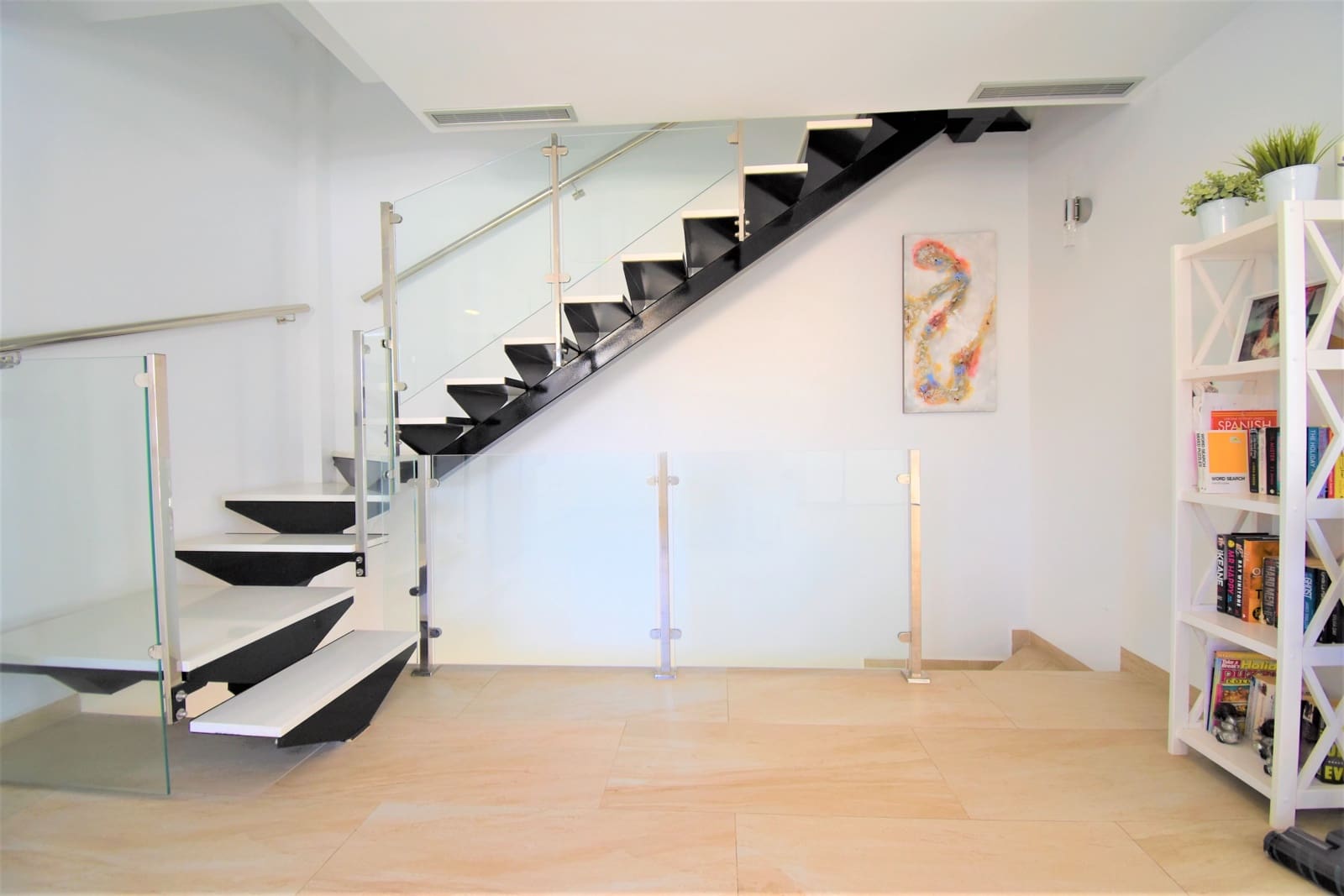 3 quarto Moradia para venda em Villamartin com piscina garagem - 475 000 € (Ref: 9291077)