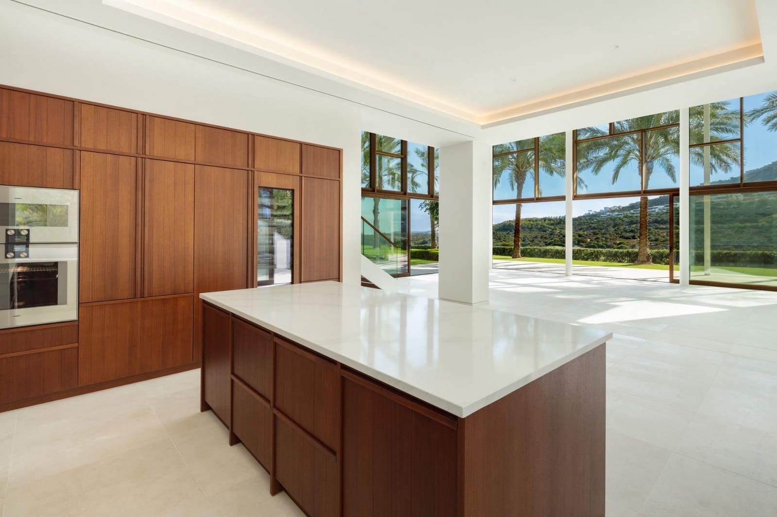 6 slaapkamer Villa te koop in Casares met zwembad - € 8.700.000 (Ref: 9303130)