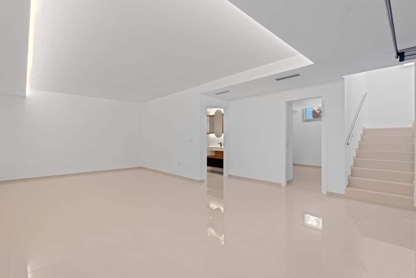 4 sypialnia Willa na sprzedaż w Lo Pepin z basenem garażem - 985 000 € (Ref: 9337570)