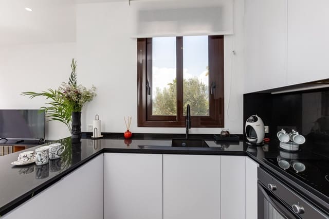 3 Zimmer Villa zu verkaufen in Finestrat Pueblo, Finestrat mit Pool Garage - 675.000 € (Ref: 9337575)