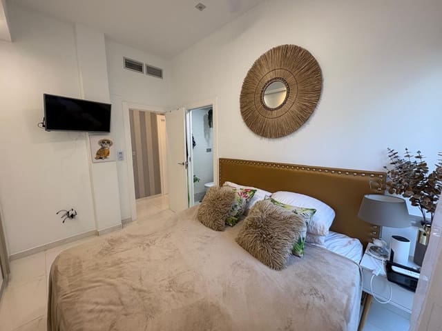 4 sypialnia Willa na sprzedaż w Villamartin, Orihuela z basenem - 477 000 € (Ref: 9344034)