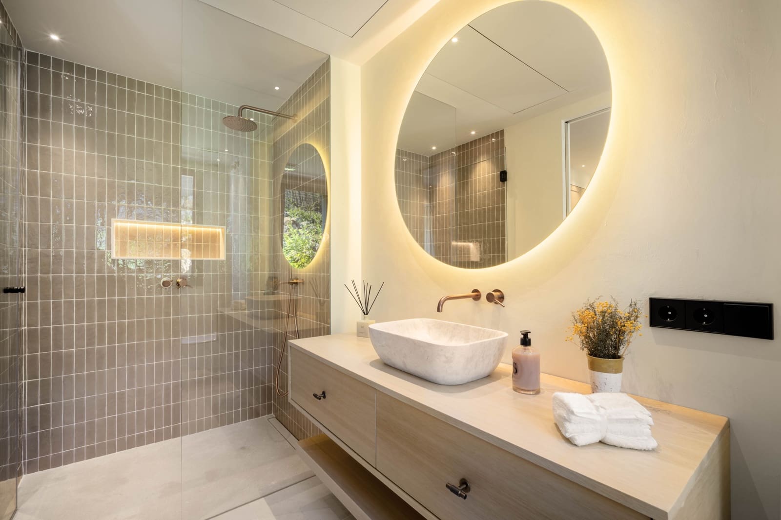 4 slaapkamer Villa te koop in Marbella - € 3.685.000 (Ref: 9350813)