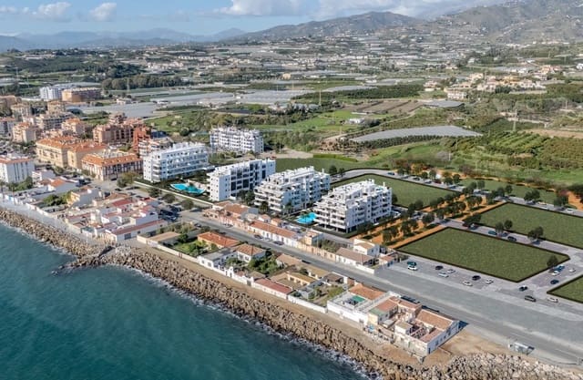 3 sypialnia Apartament na sprzedaż w Vélez-Málaga z basenem - 321 000 € (Ref: 9350916)