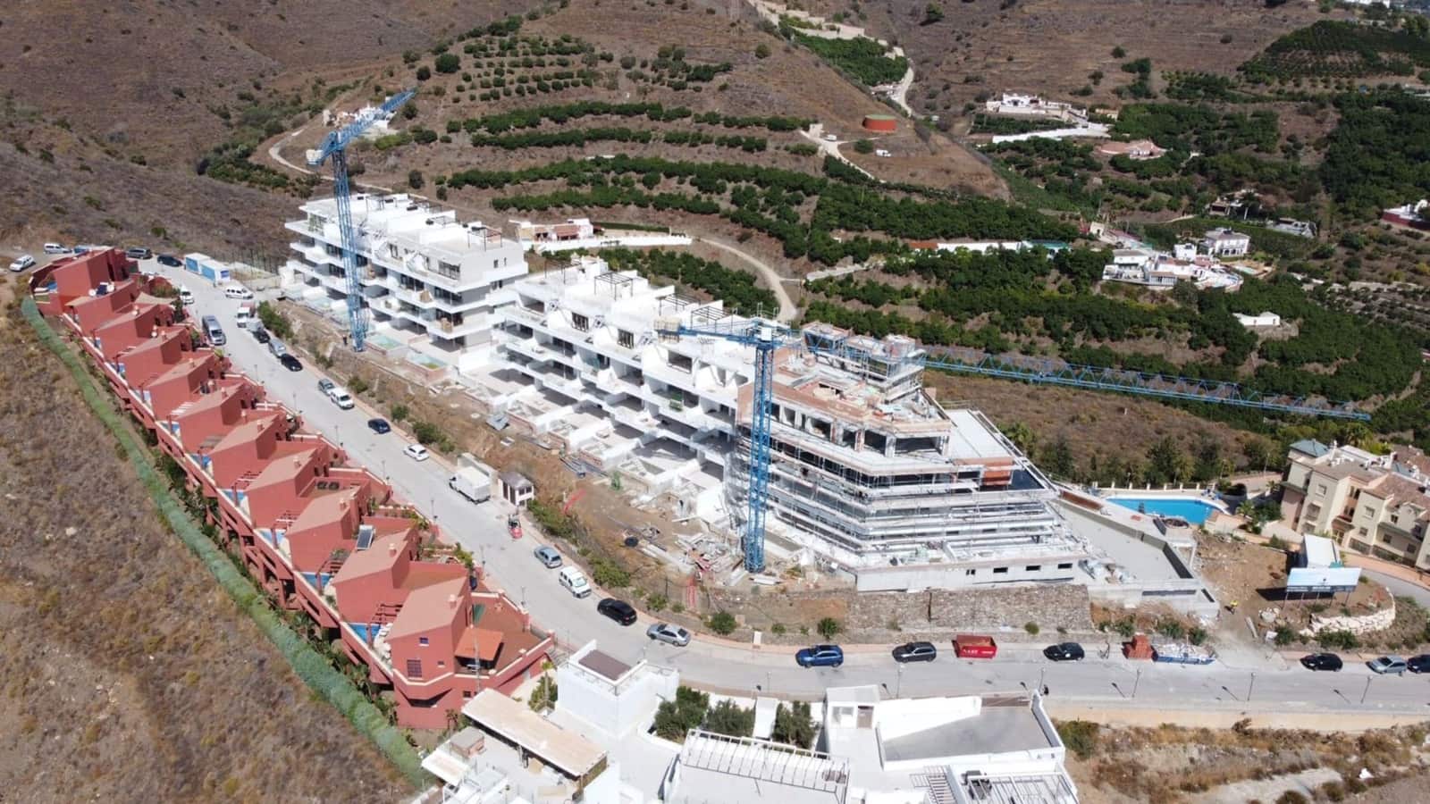 2 Zimmer Apartment zu verkaufen in Torrox mit Pool - 498.900 € (Ref: 9350950)