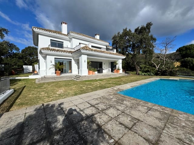 5 soveværelse Villa til salg i Sotogrande Alto, San Roque - € 2.500.000 (Ref: 9350964)