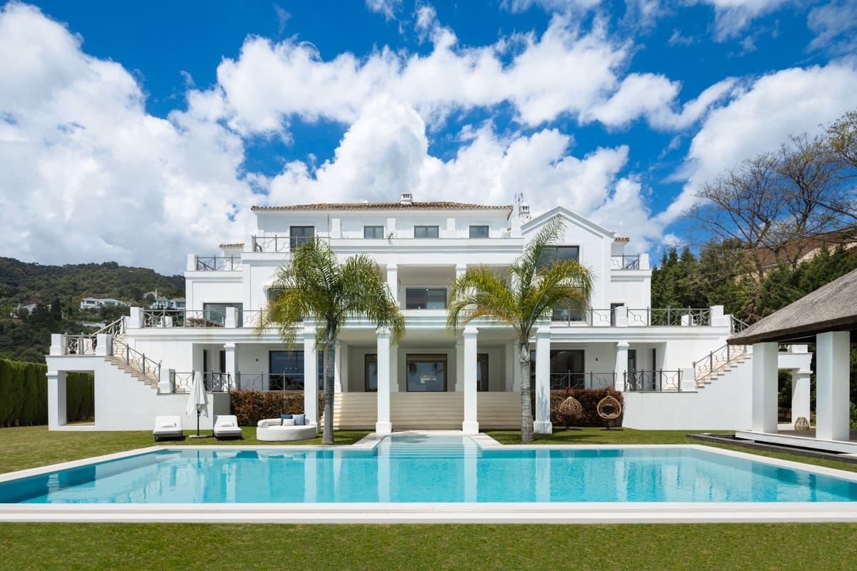 5 slaapkamer Villa te koop in Benahavis - € 8.350.000 (Ref: 9351063)