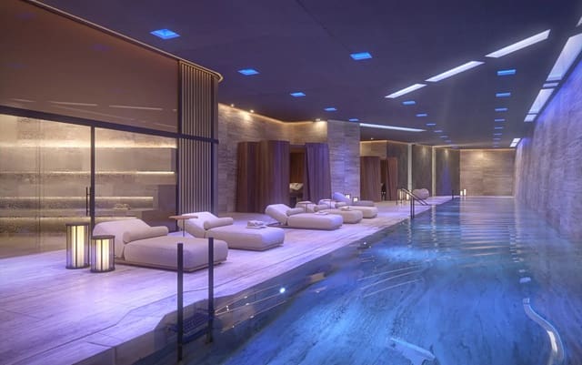 4 sypialnia Willa na sprzedaż w Las Chapas, Marbella z basenem garażem - 5 200 000 € (Ref: 9351139)