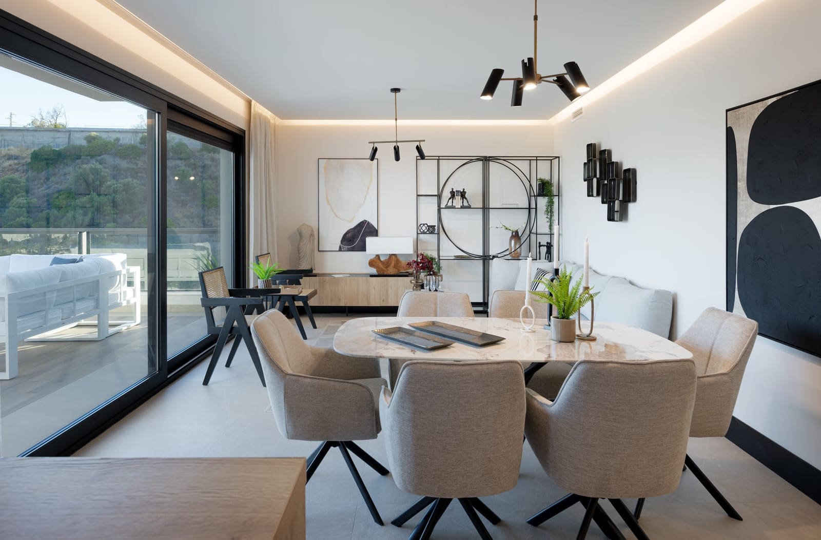 3 sypialnia Apartament na sprzedaż w Marbella z basenem garażem - 950 000 € (Ref: 9351160)