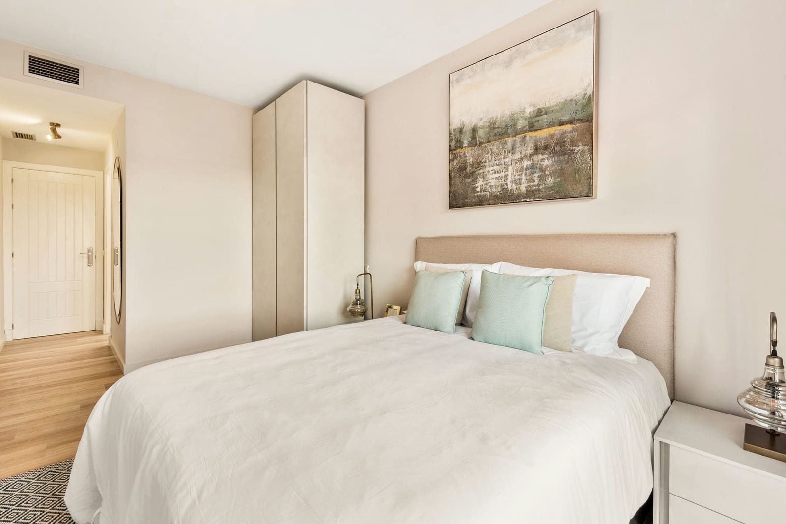 2 Zimmer Apartment zu verkaufen in Benahavis mit Pool Garage - 311.000 € (Ref: 9351170)