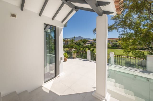 5 Zimmer Villa zu verkaufen in La Quinta, Benahavís - 6.495.000 € (Ref: 9352389)