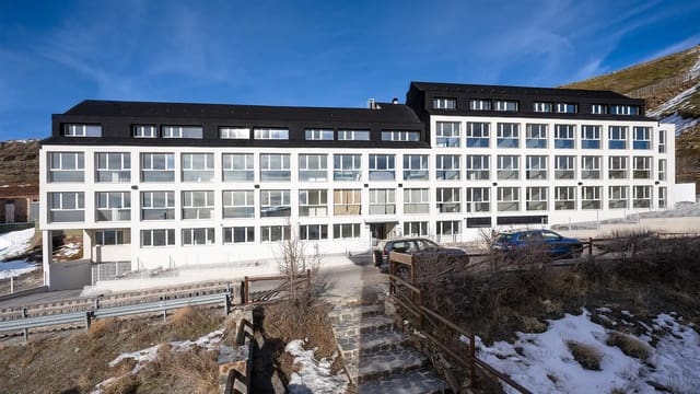 2 soveværelse Lejlighed til salg i Sierra Nevada, Monachil - € 185.000 (Ref: 9352410)