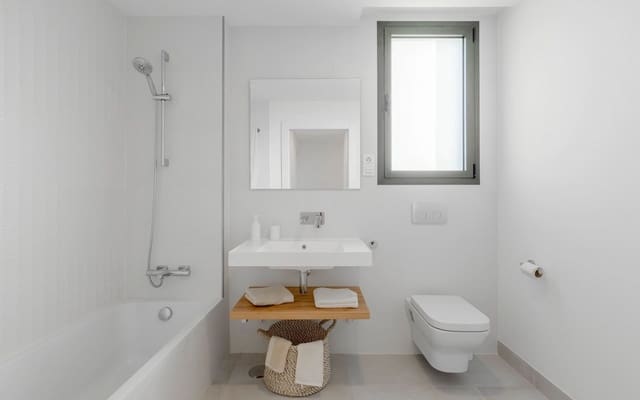 3 sypialnia Willa na sprzedaż w El Faro de Calaburra - Chaparral, Mijas z basenem garażem - 776 000 € (Ref: 9352423)