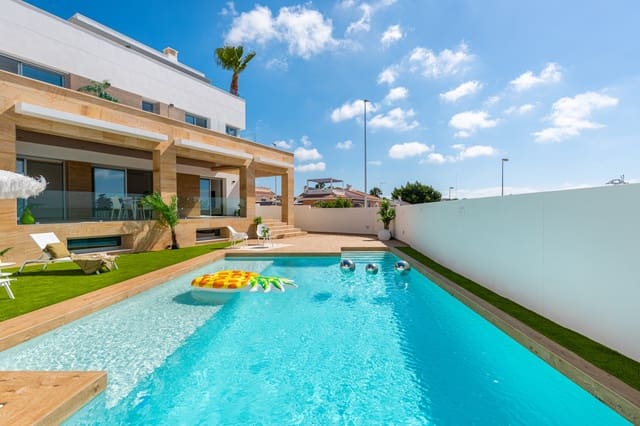 4 chambre Villa/Maison à vendre à Ciudad Quesada, Rojales avec piscine garage - 863 690 € (Ref: 9566160)