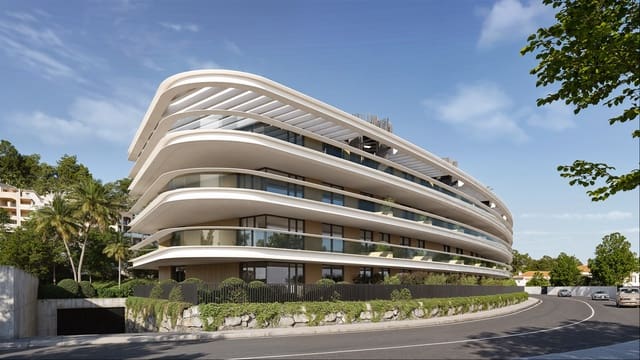 2 bedroom Apartment for sale in Castillo de la Duquesa, Manilva with pool garage - € 572,500 (Ref: 9757848)