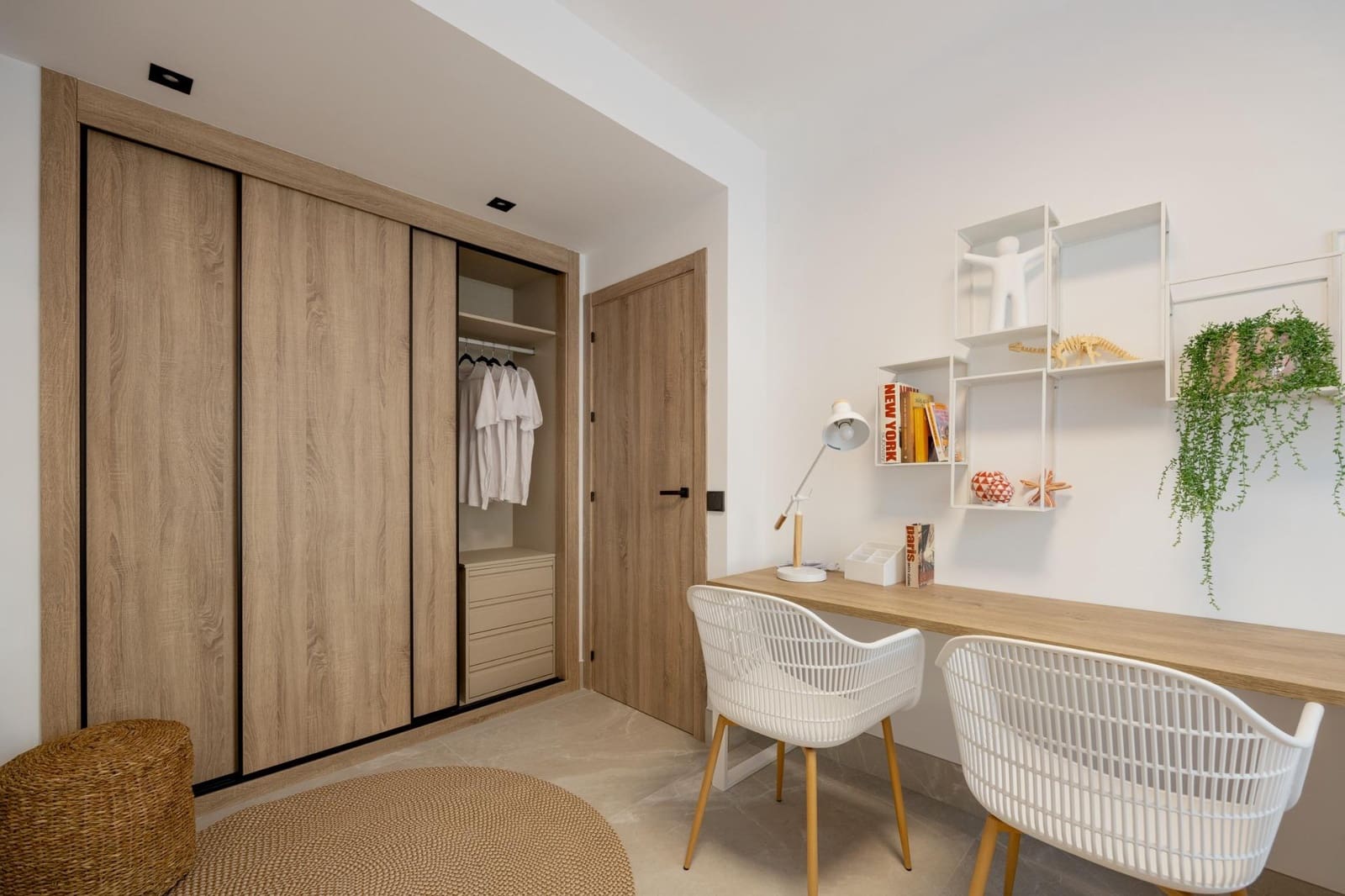 3 bedroom Townhouse for sale in Istan with pool garage - € 620,000 (Ref: 9791744)