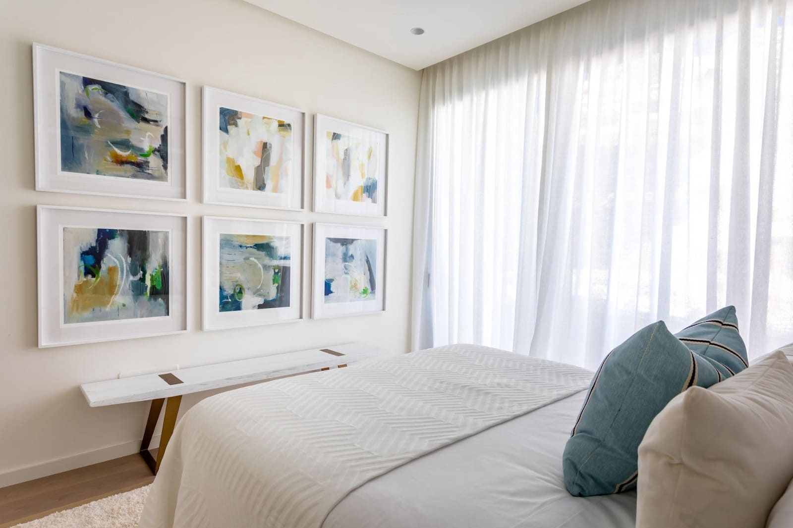 Apartamento de 3 habitaciones en Benahavís en venta con piscina - 915.000 € (Ref: 9791822)