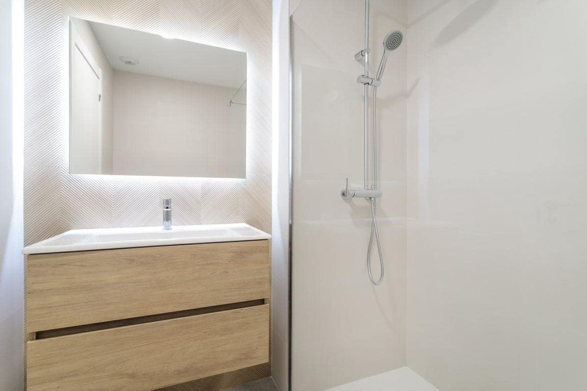 4 sypialnia Willa na sprzedaż w Finestrat z basenem garażem - 555 000 € (Ref: 9792045)