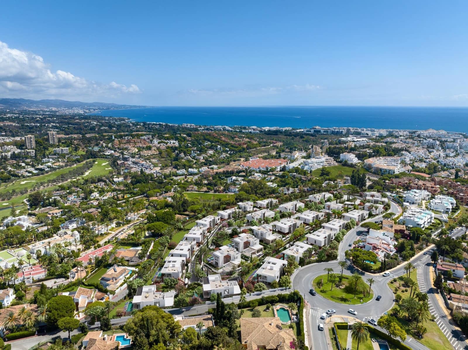 5 soverom Villa til salgs i Nueva Andalucia med svømmebasseng - € 5 550 000 (Ref: 9792120)