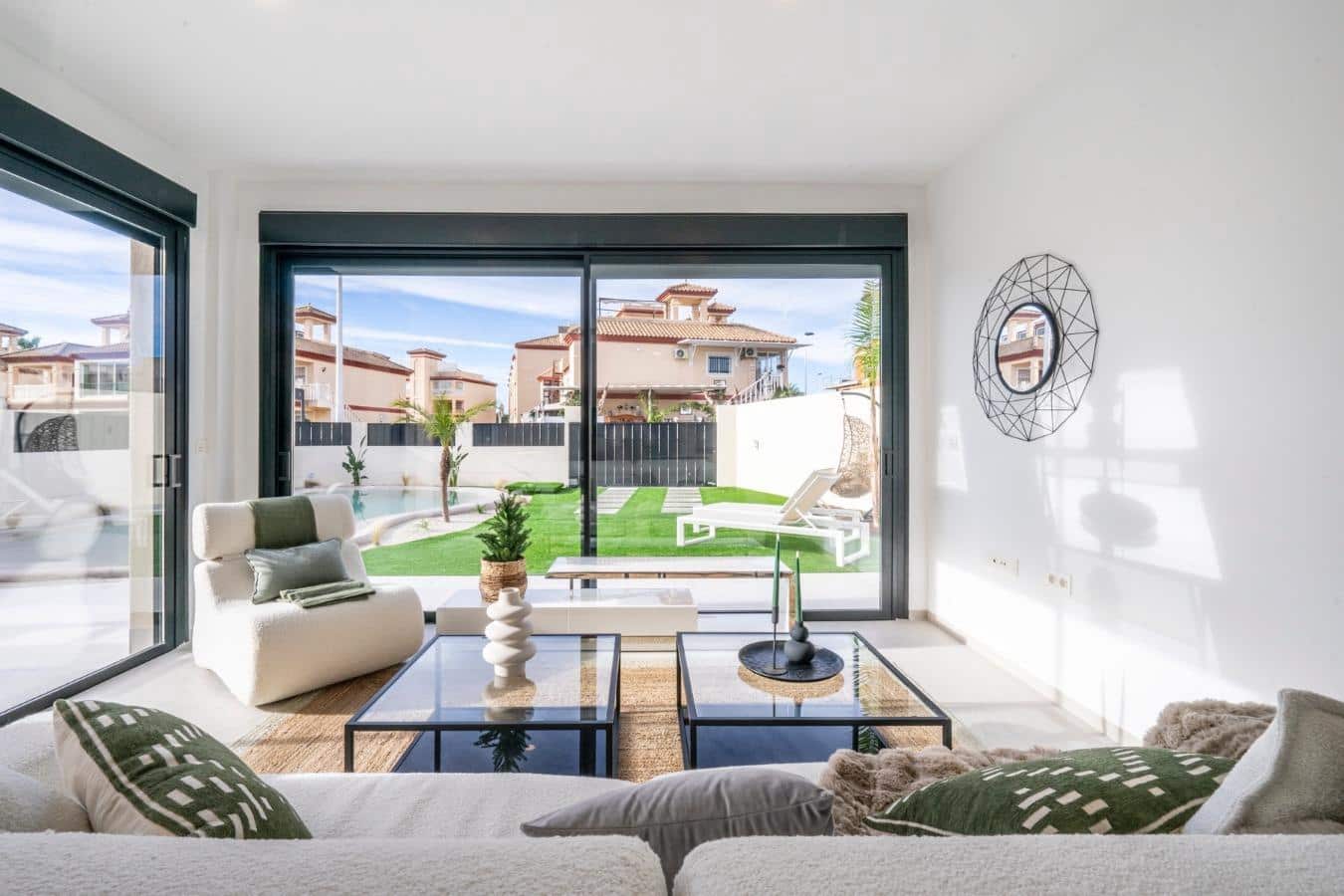 3 soverom Villa til salgs i Roldan med svømmebasseng garasje - € 415 950 (Ref: 9792571)