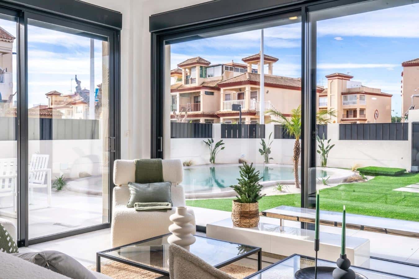 3 soverom Villa til salgs i Roldan med svømmebasseng garasje - € 415 950 (Ref: 9792571)