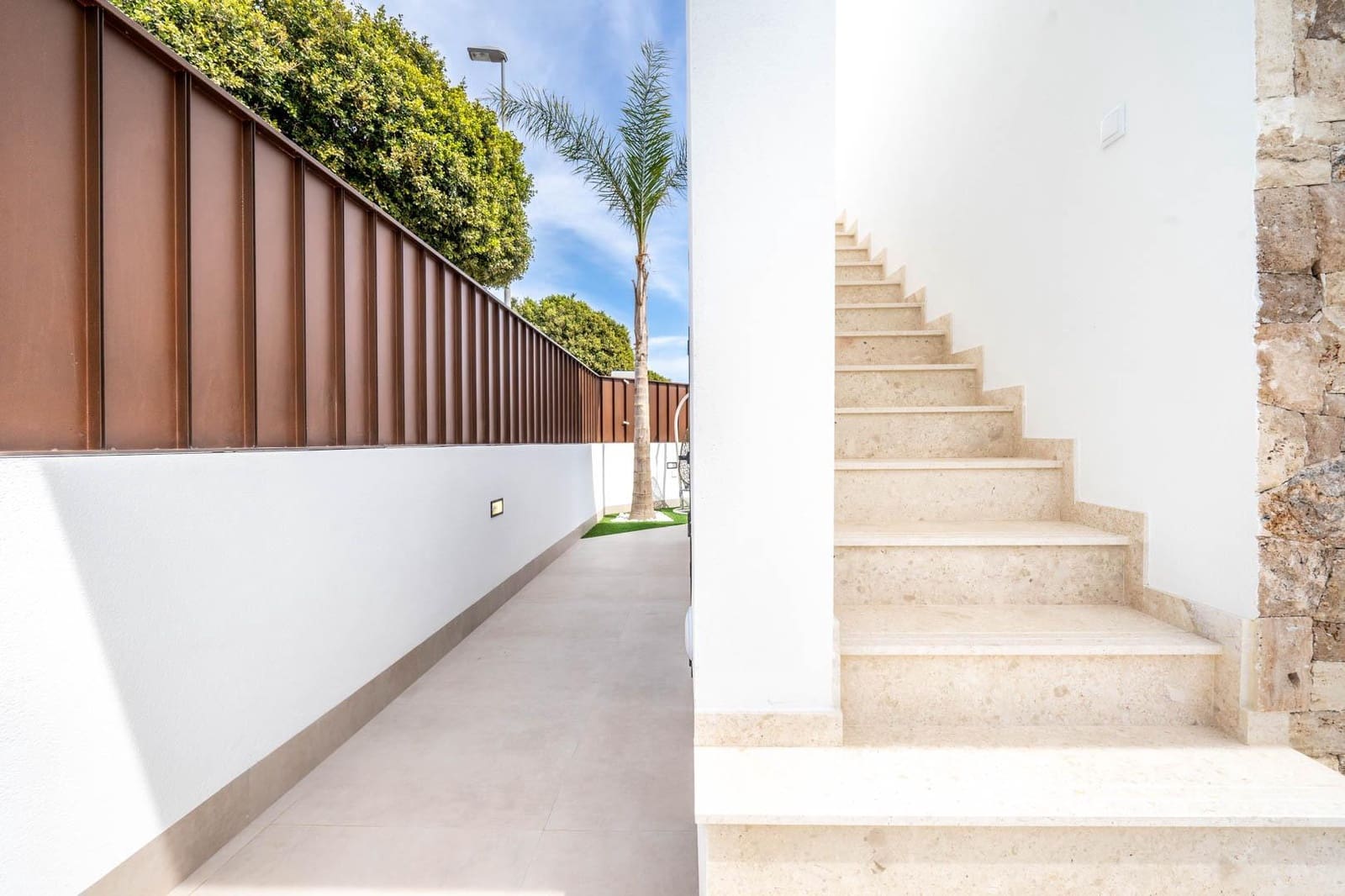 3 quarto Moradia para venda em Roldan com piscina garagem - 379 950 € (Ref: 9792575)