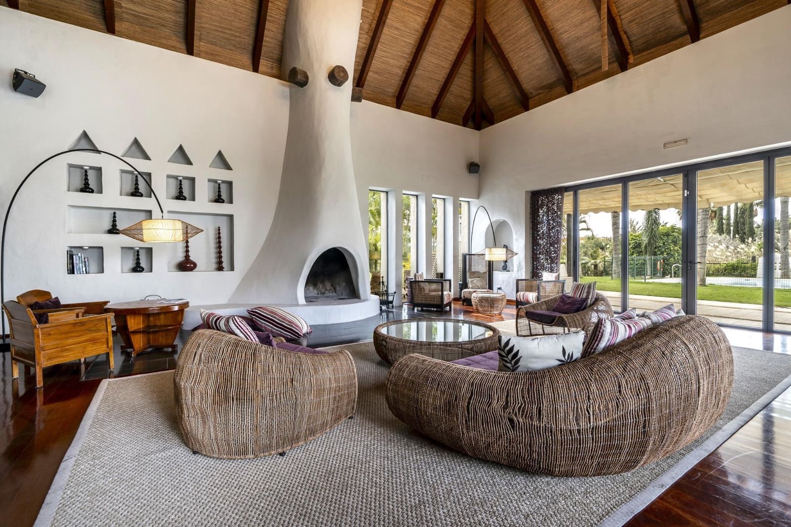 Chalet de 5 habitaciones en Estepona en venta con piscina - 2.650.000 € (Ref: 9792718)