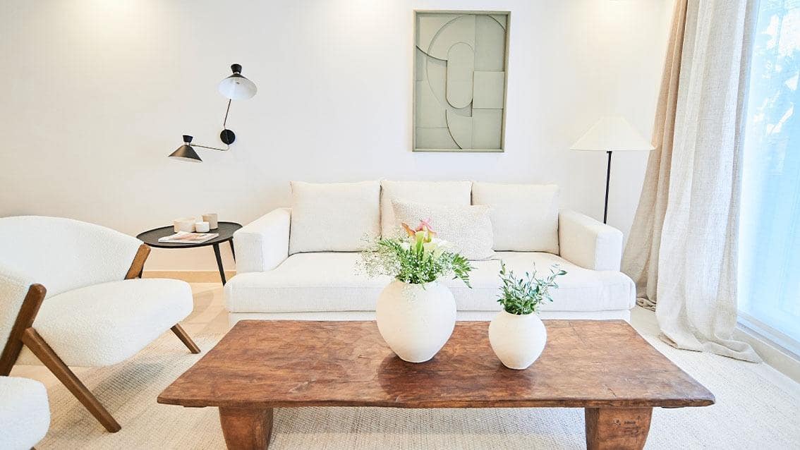 2 soverom Leilighet til salgs i Nueva Andalucia med svømmebasseng garasje - € 558 000 (Ref: 9792879)