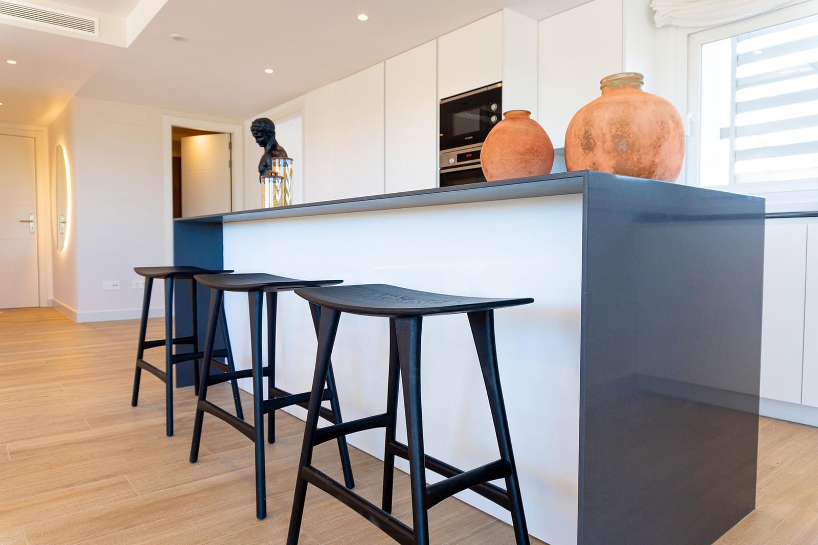 2 soverom Leilighet til salgs i Casares med svømmebasseng garasje - € 335 000 (Ref: 9792908)