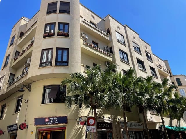 3 soveværelse Lejlighed til salg i Centro Historico, Málaga by - € 975.000 (Ref: 9800495)
