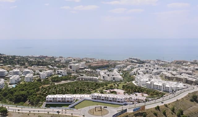3 soveværelse Villa til salg i El Higuerón, Fuengirola med swimmingpool - € 1.200.000 (Ref: 9835955)