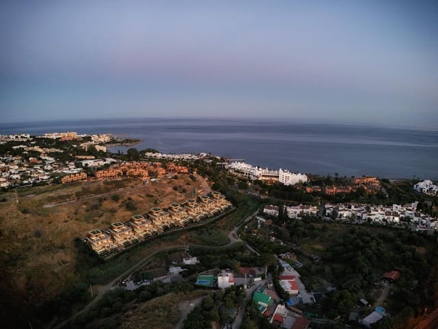 3 sypialnia Willa na sprzedaż w Seghers, Estepona z basenem - 1 480 000 € (Ref: 9857022)