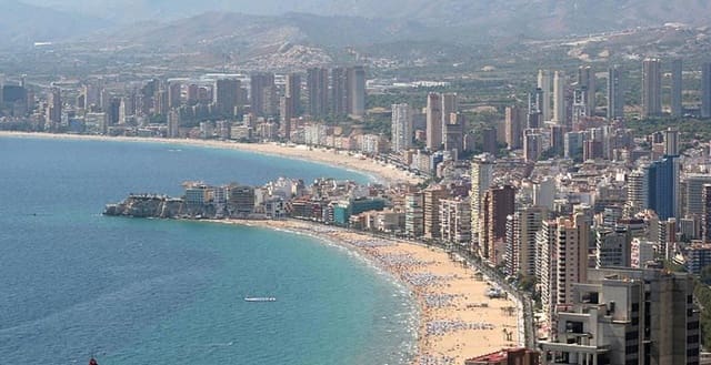 3 sypialnia Willa na sprzedaż w Urbanizaciones, Benidorm z basenem - 595 000 € (Ref: 9857154)