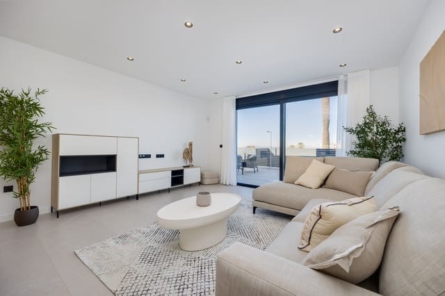 3 soveværelse Villa til salg i Aguas Nuevas, Torrevieja - € 585.000 (Ref: 9882707)