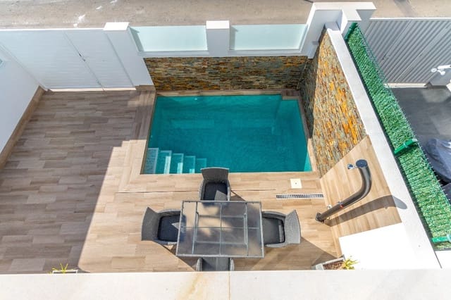 3 soveværelse Villa til salg i San Pedro del Pinatar ciudad, San Pedro del Pinatar - € 380.000 (Ref: 9882853)