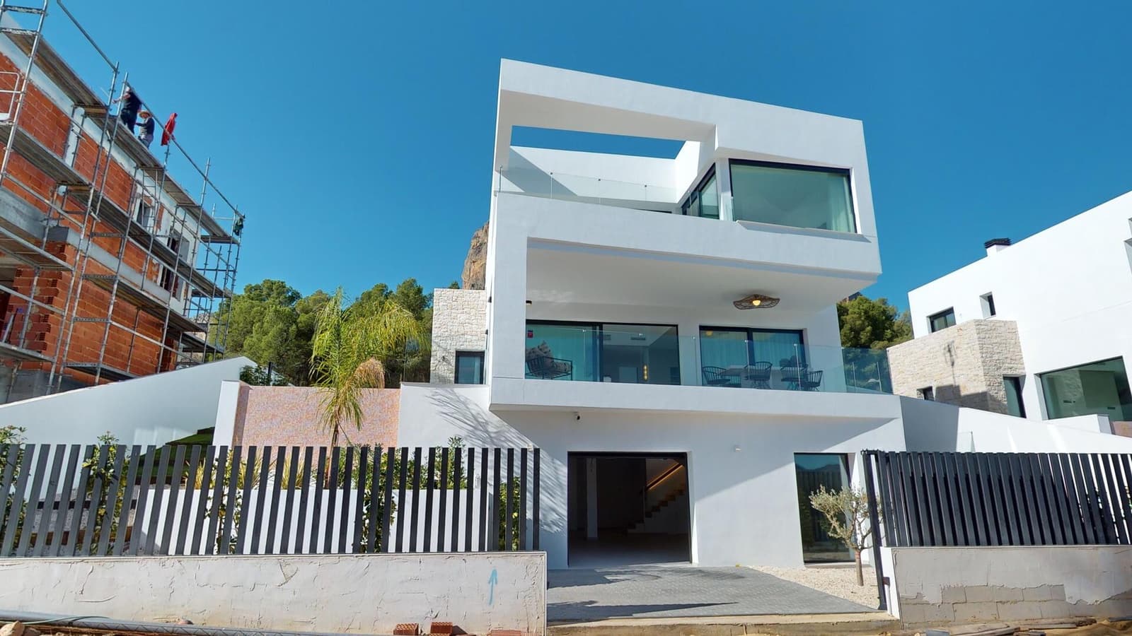 3 Zimmer Villa zu verkaufen in Polop - 860.000 € (Ref: 9882892)