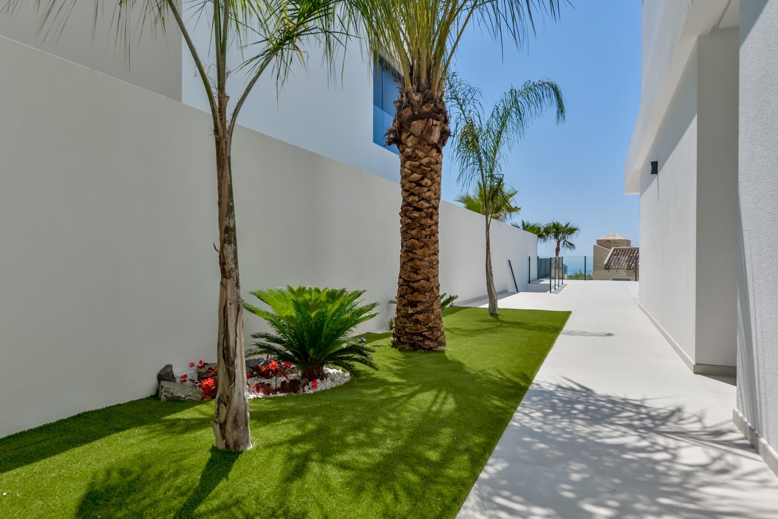 8 sypialnia Willa na sprzedaż w Finestrat - 3 950 000 € (Ref: 9882956)