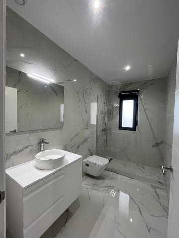 3 quarto Moradia para venda em La Romana - 390 000 € (Ref: 9883242)