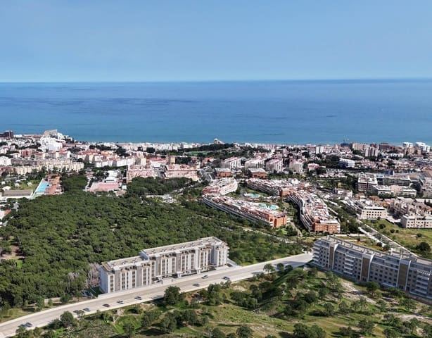 3 soveværelse Lejlighed til salg i Torremolinos med swimmingpool garage - € 532.000 (Ref: 9921814)